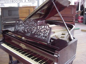 Hardman Grand OR Music Desk